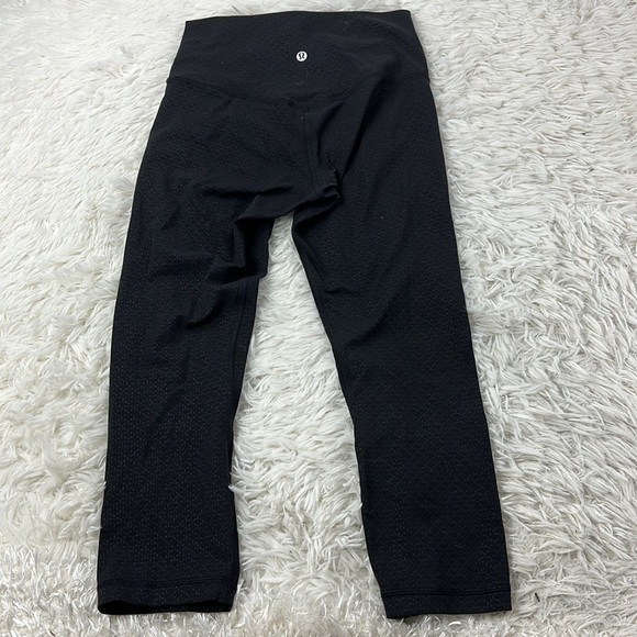 Lululemon Align Crop *21" Monochromic Black Emboss - Picture 4 of 6